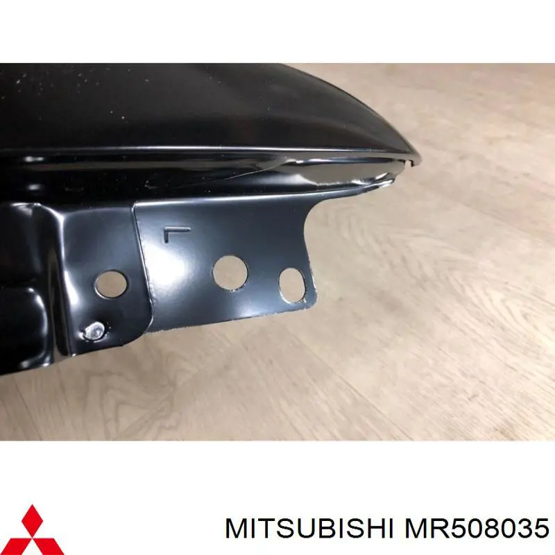 MR508035 Mitsubishi guardabarros delantero izquierdo