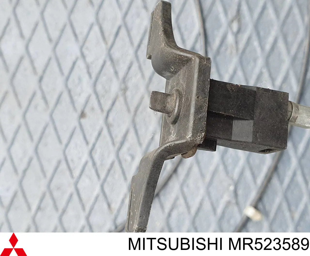 MR523589 Mitsubishi