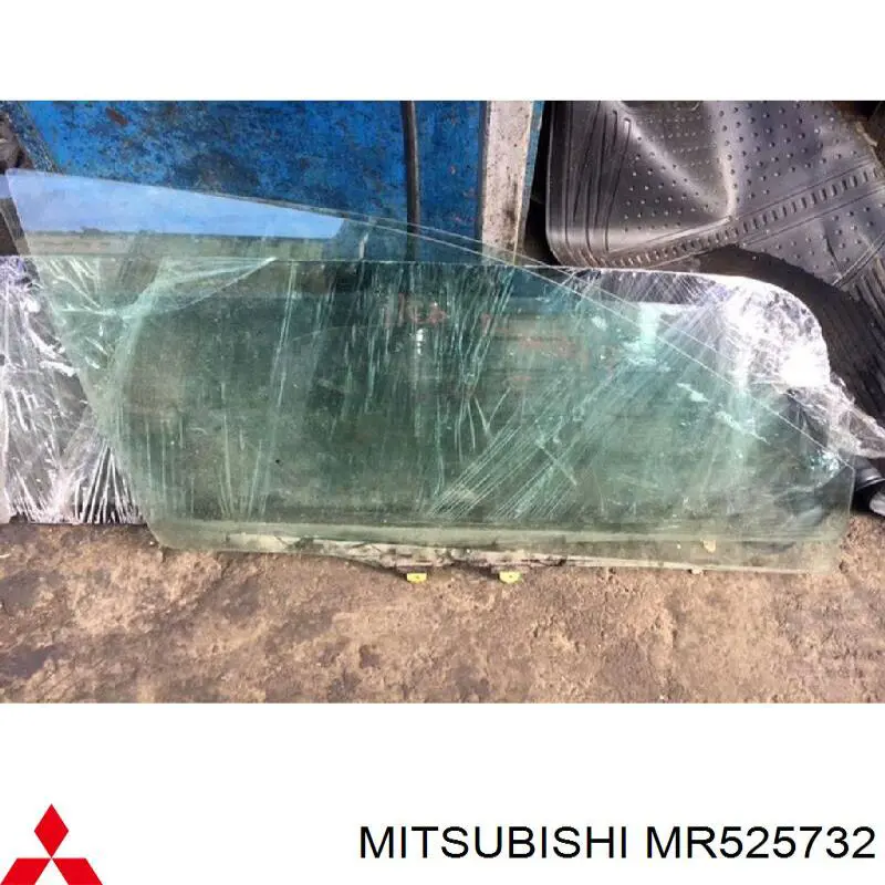 Cristal de puerta delantera derecha Mitsubishi MR525732 precio, desde 65,22 EUR