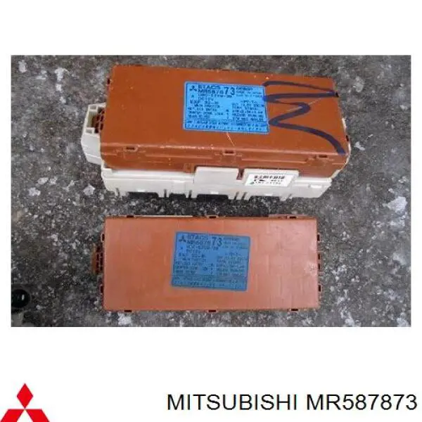 MR587873 Mitsubishi bloque confort