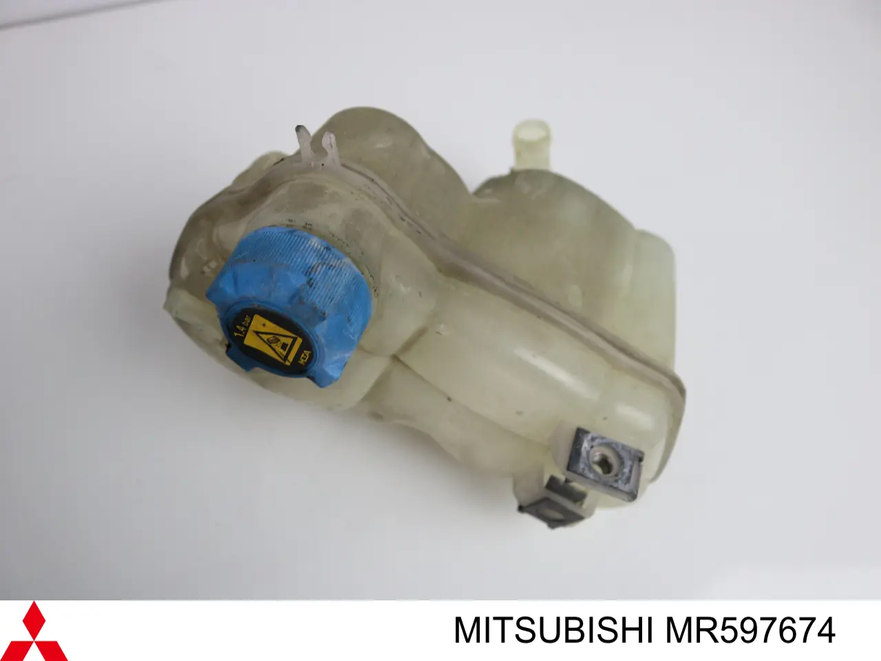 MR597674 Mitsubishi