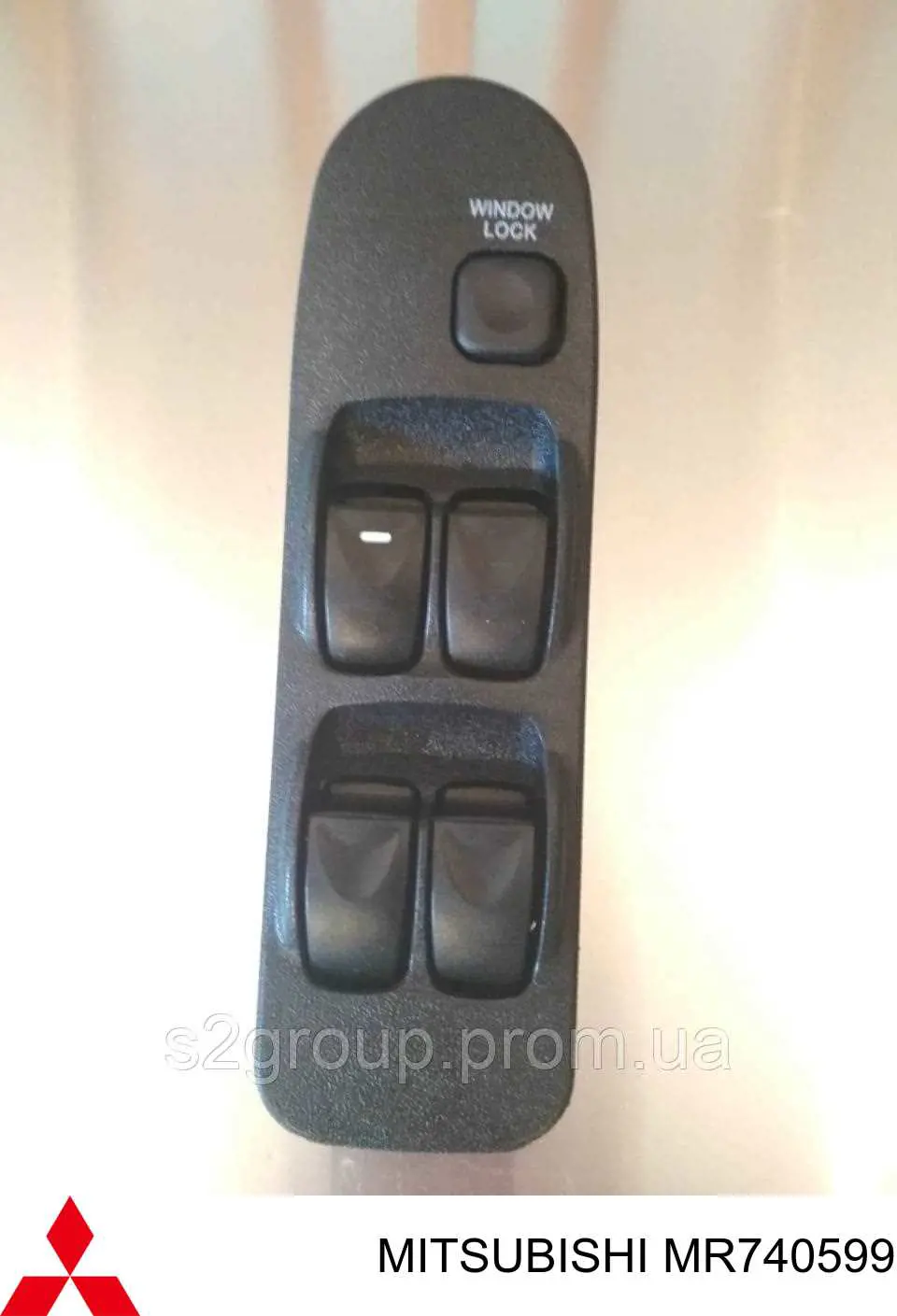 Interruptor de elevalunas delantera izquierda MR740599 Mitsubishi