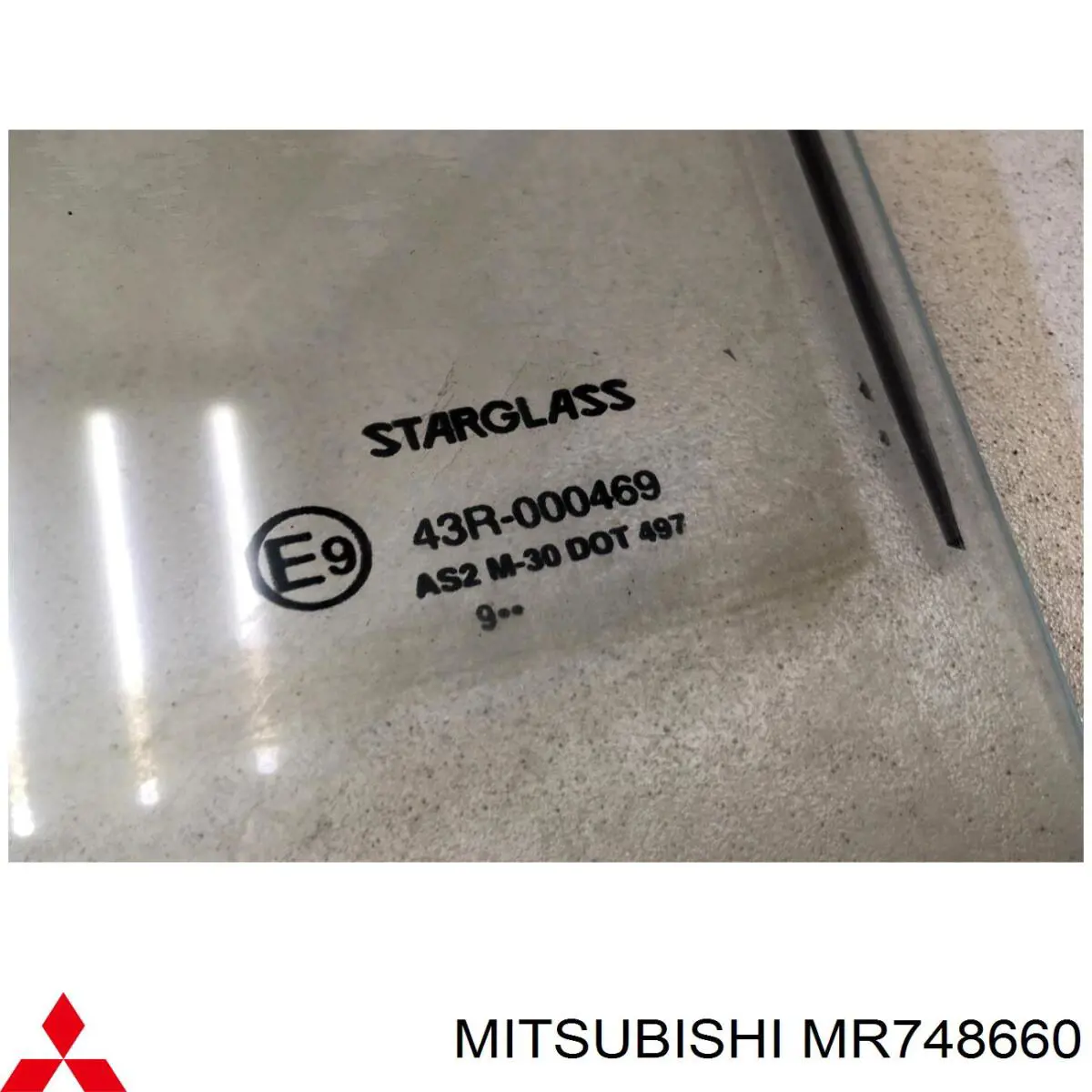 Vidrio de puerta del conductor Mitsubishi MR748660 precio, desde 143,49 EUR