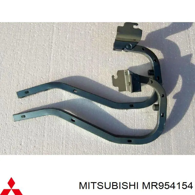 Comprar MR954154 Mitsubishi Bisagra de la tapa del maletero
