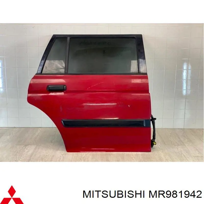 Puerta trasera derecha para Mitsubishi Pajero (K90)