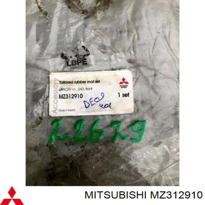 MZ312910 Mitsubishi Alfombrillas para coche