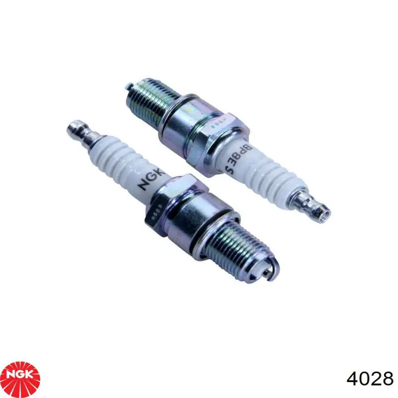 Bujía 4028 NGK