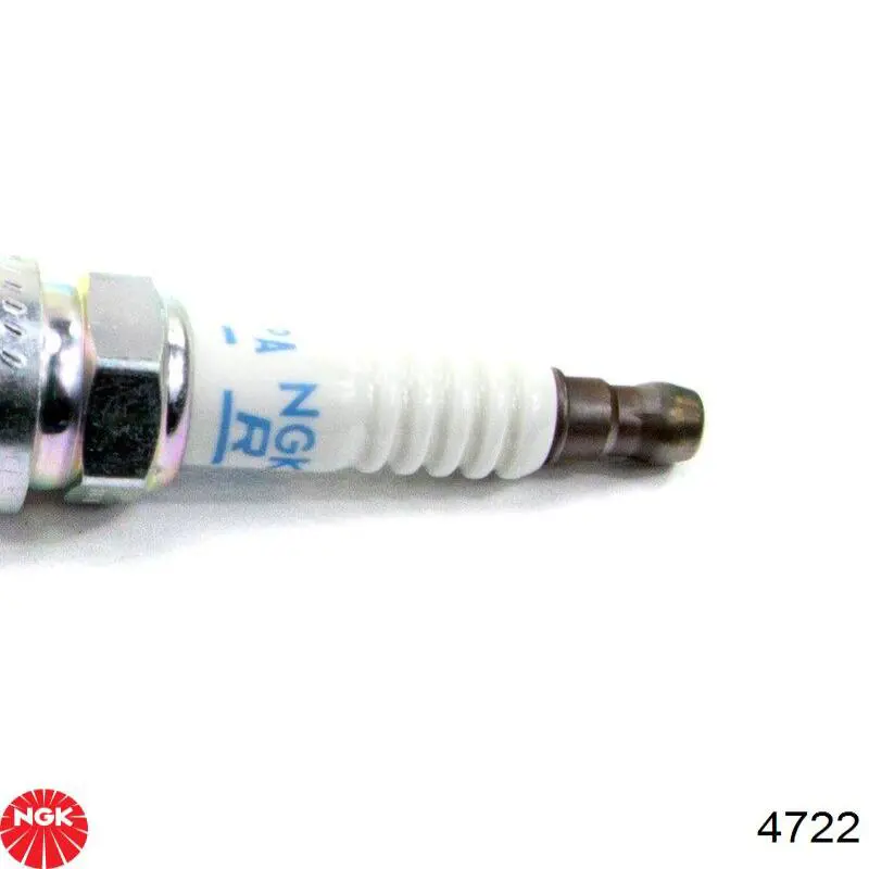 Bujía 3724 NGK