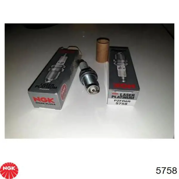 Bujía 4885 NGK