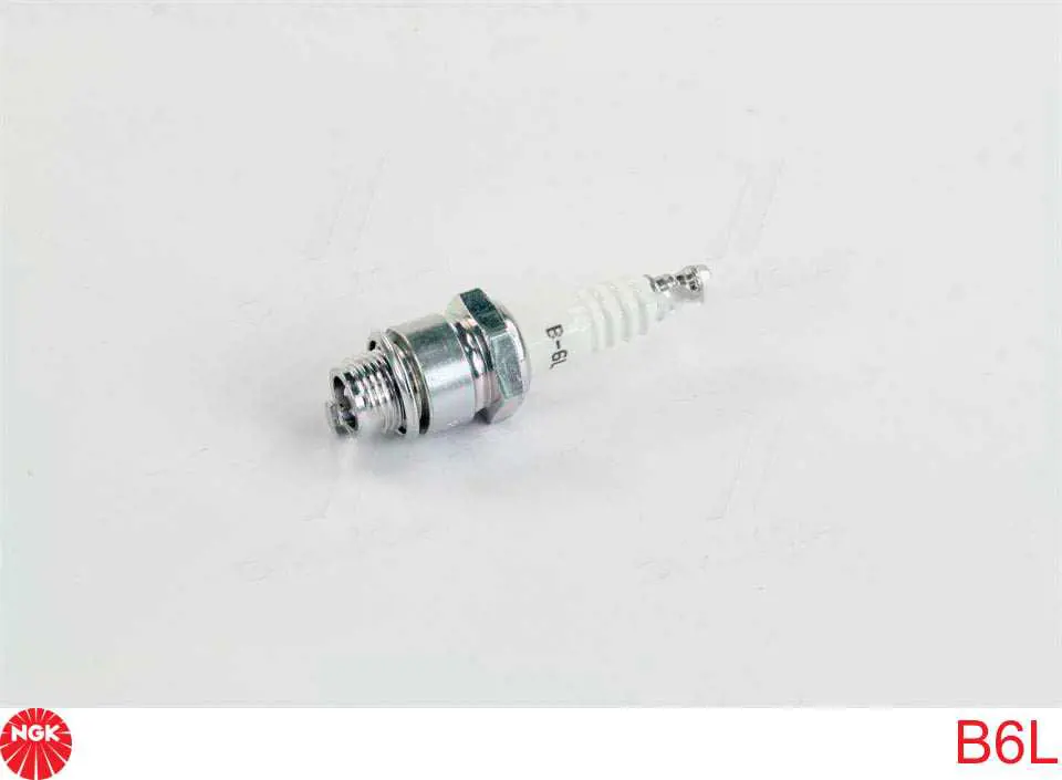 Comprar B6L NGK Bujía de encendido