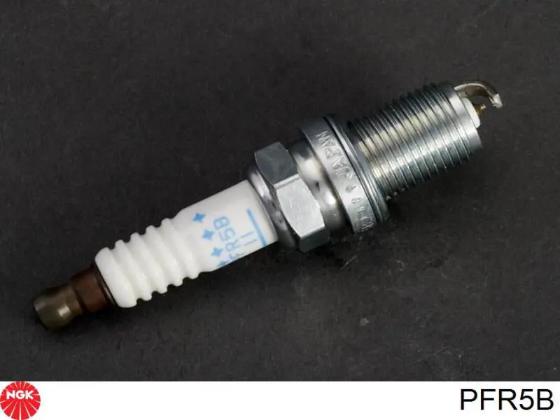 Bujía de encendido Nissan Sunny 3 N14