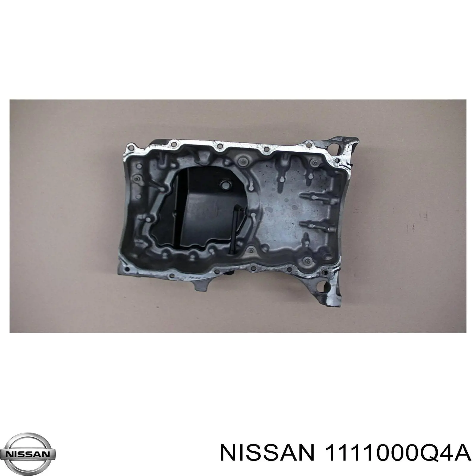 1111000Q4A Nissan cárter de aceite