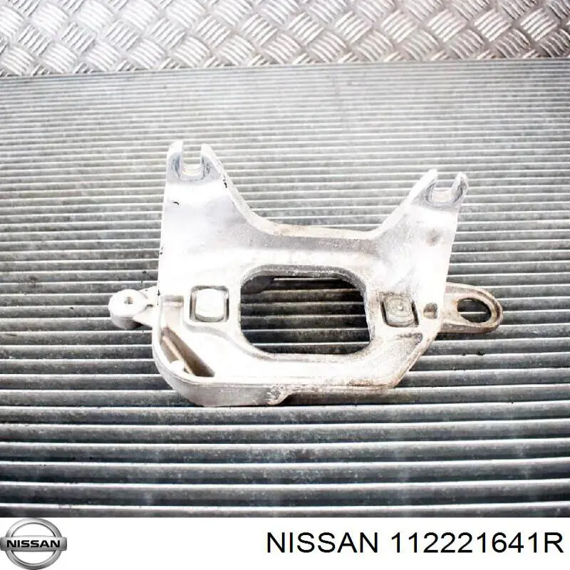 112221641R Nissan/Infiniti Soporte del soporte izquierdo del motor