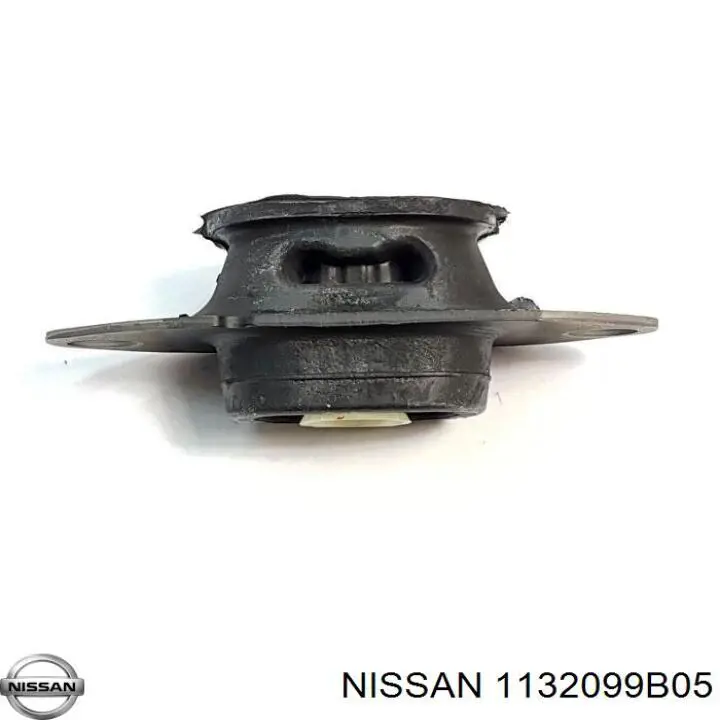 1132099B05 Nissan soporte de motor trasero