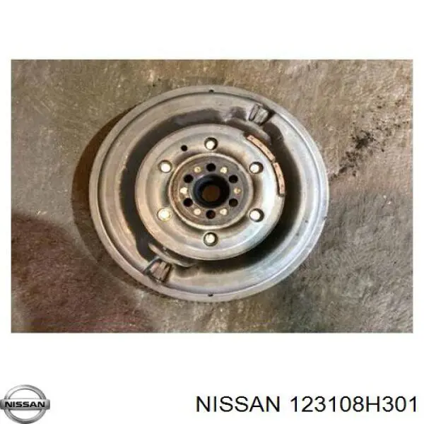 Comprar 123108H301 Nissan/Infiniti Volante de motor bimasa