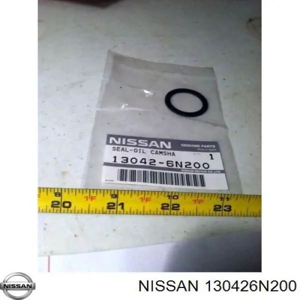 Comprar 130426N200 Nissan/Infiniti Retén delantero del árbol de levas