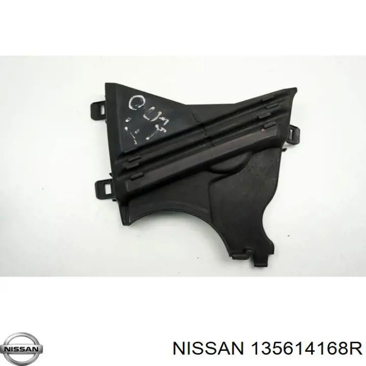 135614168R Nissan tapa de correa de distribución