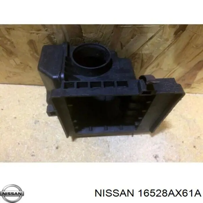 Comprar 16528AX61A Nissan/Infiniti Caja del filtro de aire, parte inferior