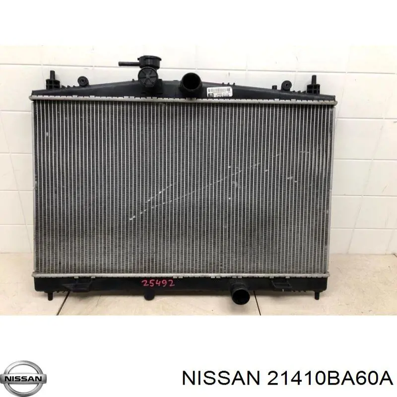 Água radiador Nissan/Infiniti 21410BA60A precio, desde 87,87 EUR