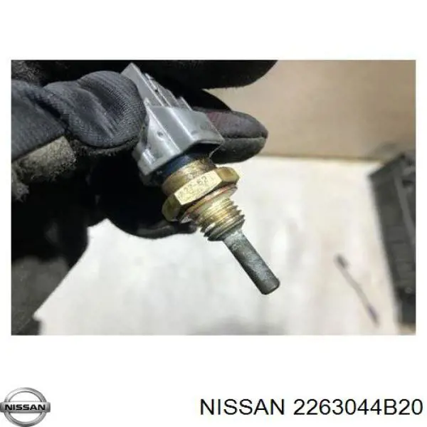 Sensor de temperatura del refrigerante NISSAN 2263044B20