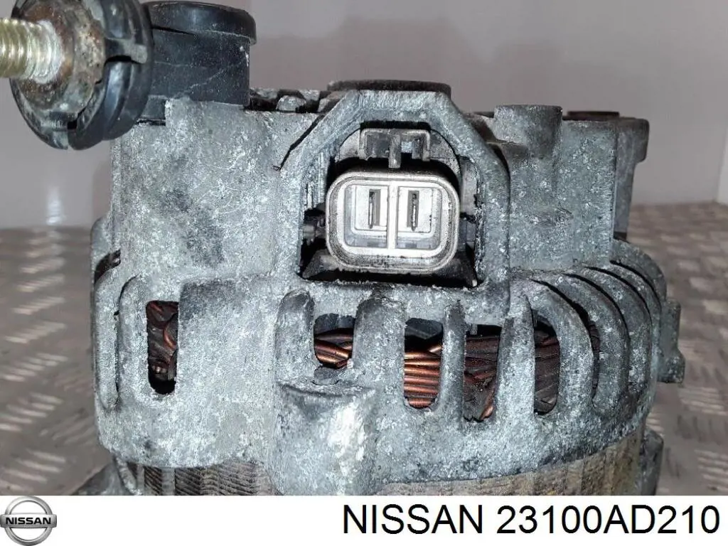 Alternador 23100AD210 Nissan/Infiniti
