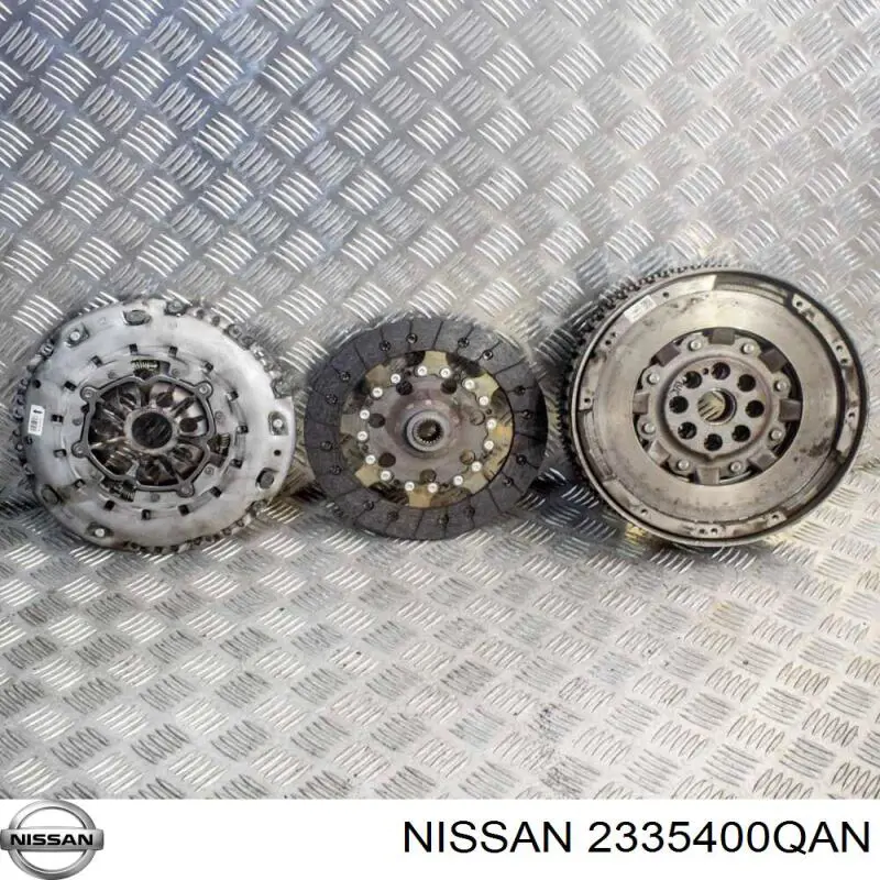 2335400QAN Nissan kit de embrague (3 partes)