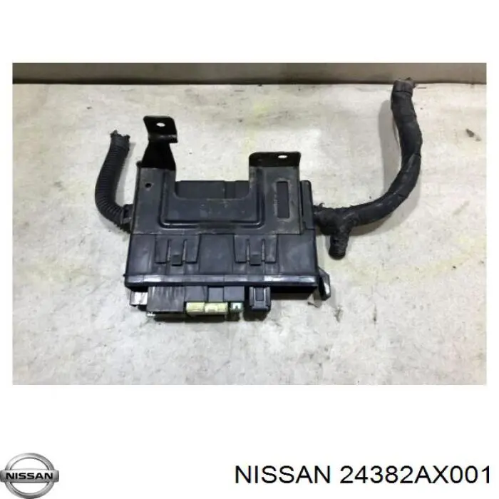 Caja fusibles Nissan/Infiniti 24382AX001 precio, desde 19,30 EUR
