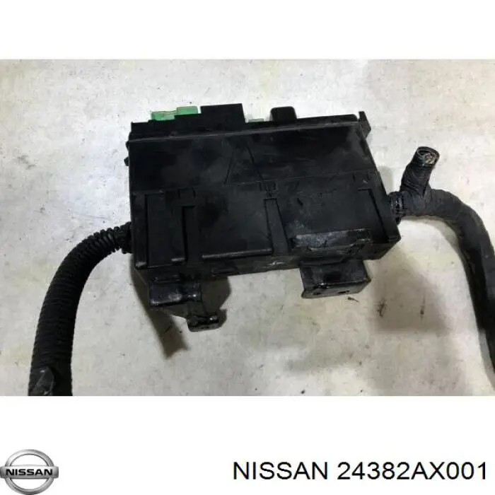 24382AX001 Nissan caja de fusibles