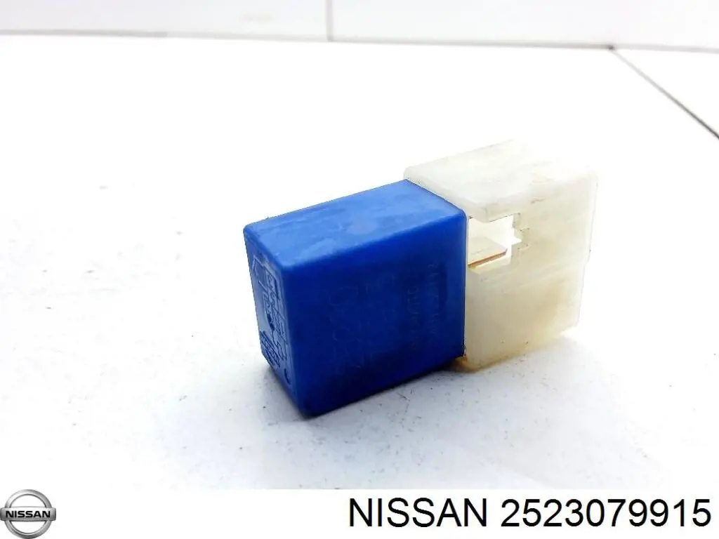 Relé, faro antiniebla para Nissan Almera (N16)