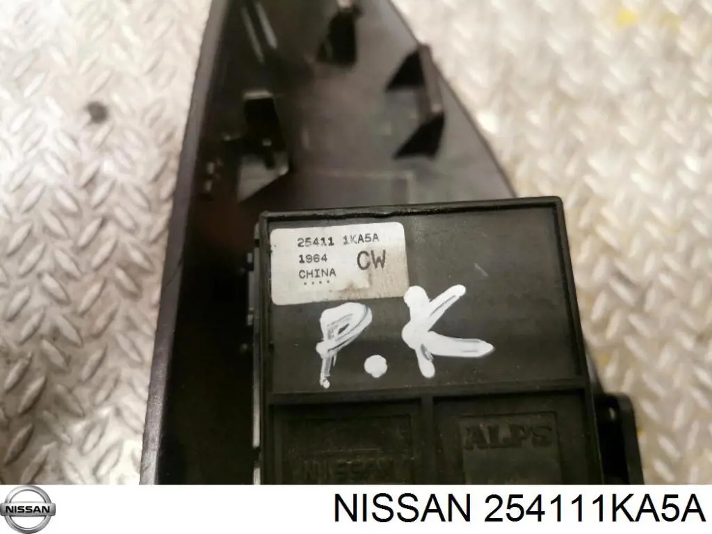 Botón de elevalunas delantero derecho 254111KA5A Nissan/Infiniti