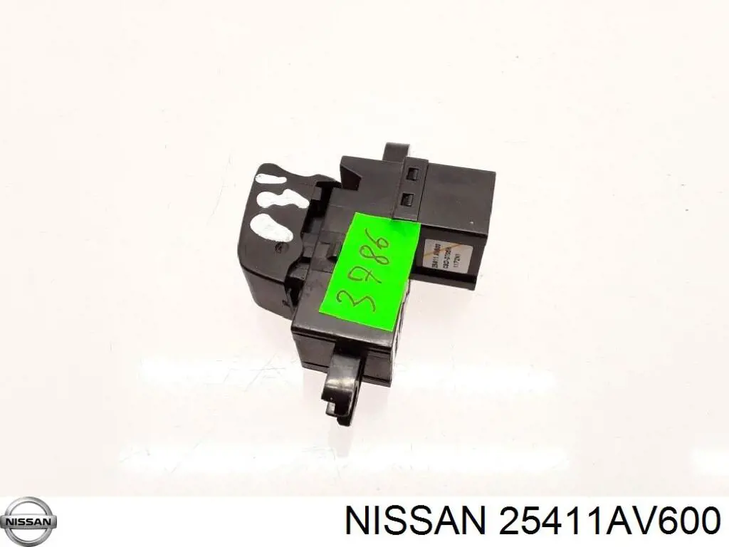 Botón de encendido del motor del elevalunas trasero Nissan/Infiniti 25411AV600 precio, desde 20,33 EUR