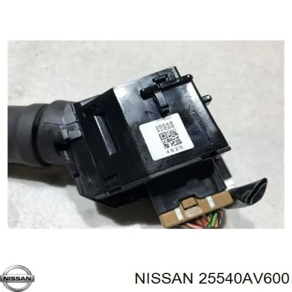 Conmutador izquierdo de la columna de dirección Nissan/Infiniti 25540AV600 precio, desde 23,23 EUR