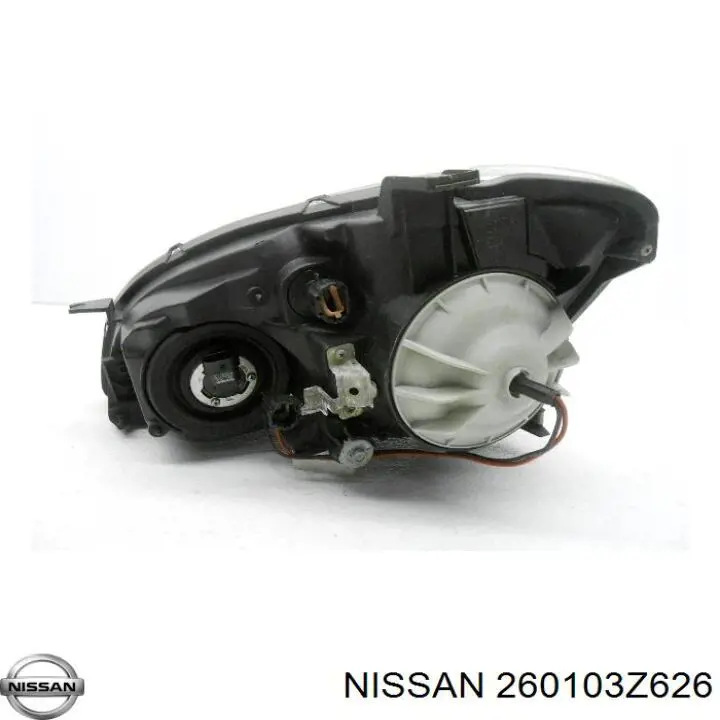 Faro derecho Nissan Altima L31 sedán (2001 - 2006) precio, desde 552,11 EUR