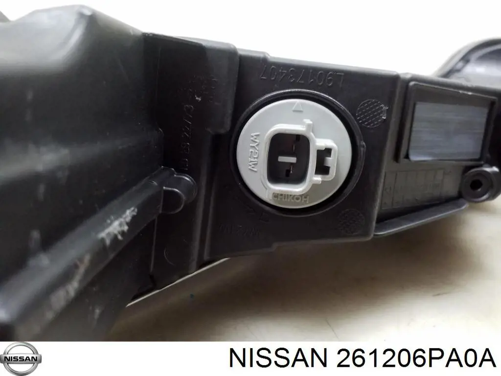 261206PA0A Nissan/Infiniti Piloto intermitente en el parachoques derecho