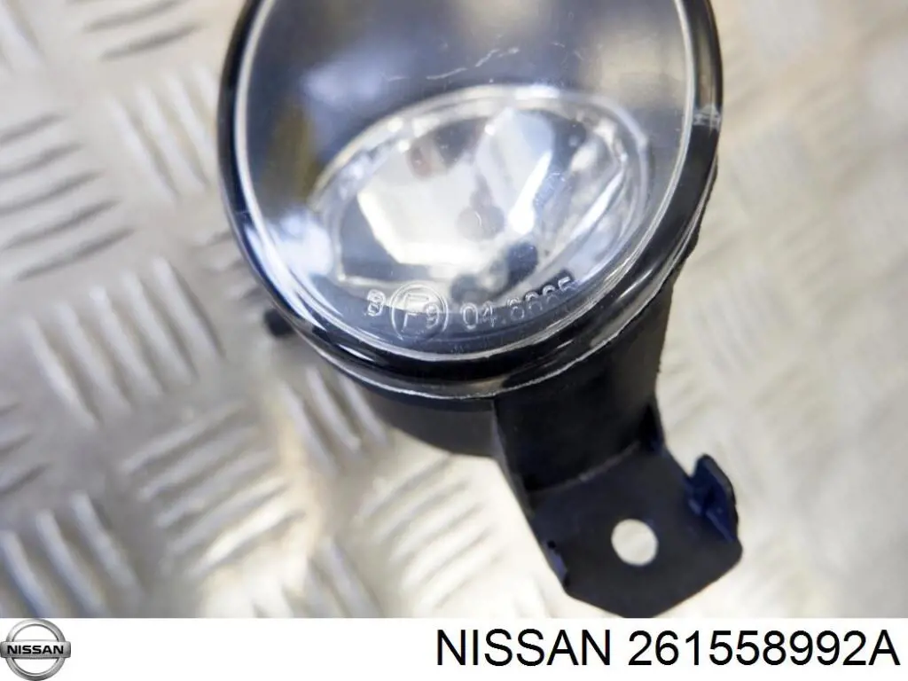 261558992A Nissan luz antiniebla izquierdo