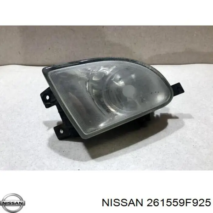 Luz antiniebla izquierda para Nissan Primera (P11)