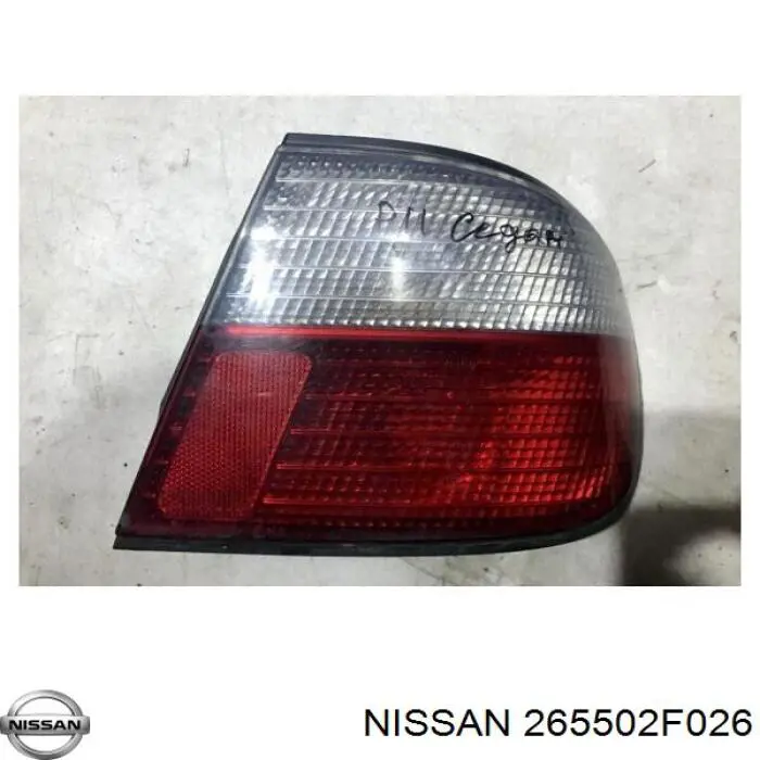 Comprar 265502F026 Nissan/Infiniti Piloto trasero exterior derecho