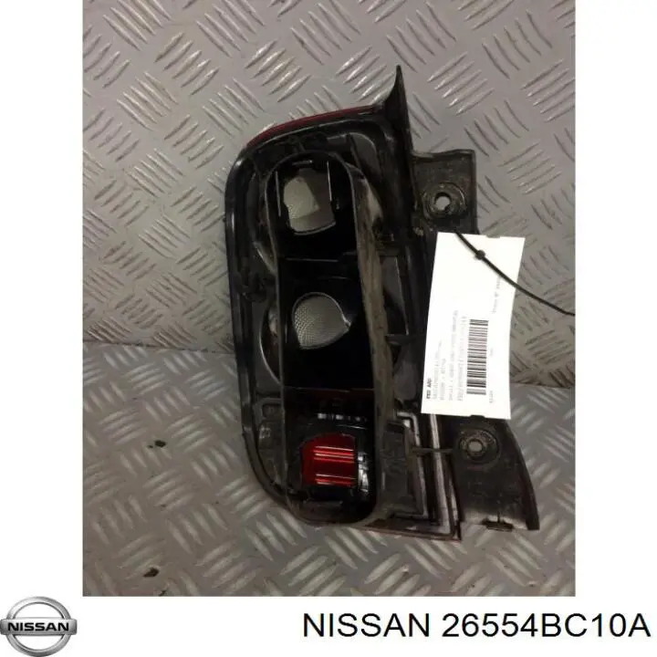 Comprar 26554BC10A Nissan/Infiniti Piloto trasero derecho