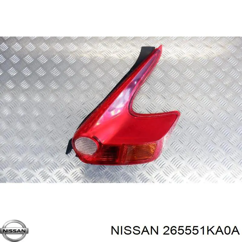 Piloto trasero izquierdo Nissan/Infiniti 265551KA0A precio, desde 126,32 EUR