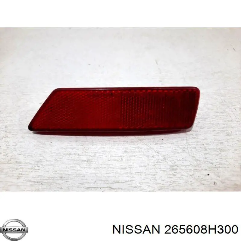 Reflector, paragolpes trasero, derecho Nissan X-Trail (T30)