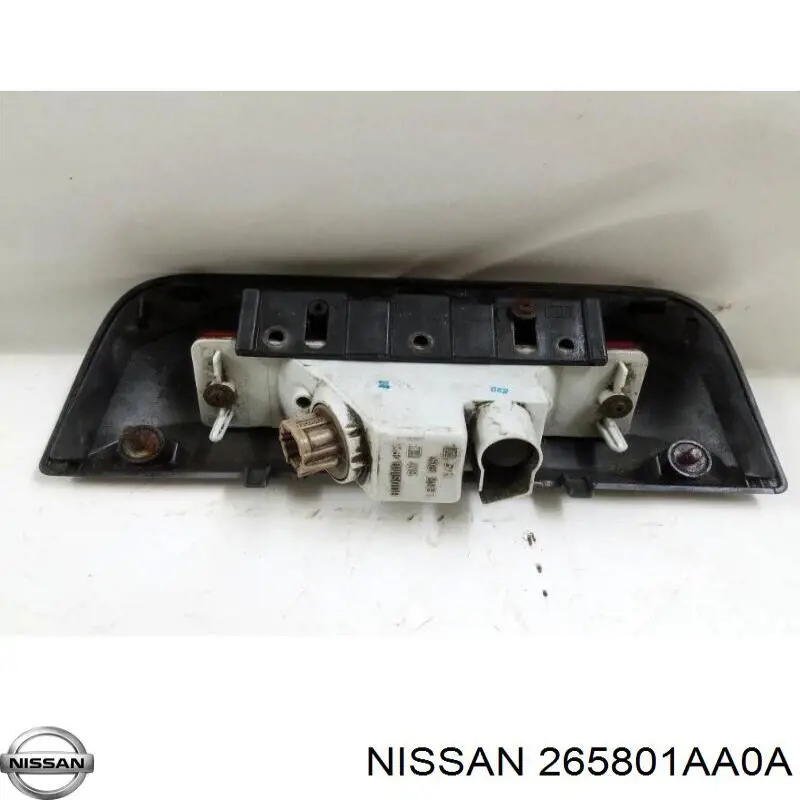 Comprar 265801AA0A Nissan/Infiniti Luz antiniebla trasera