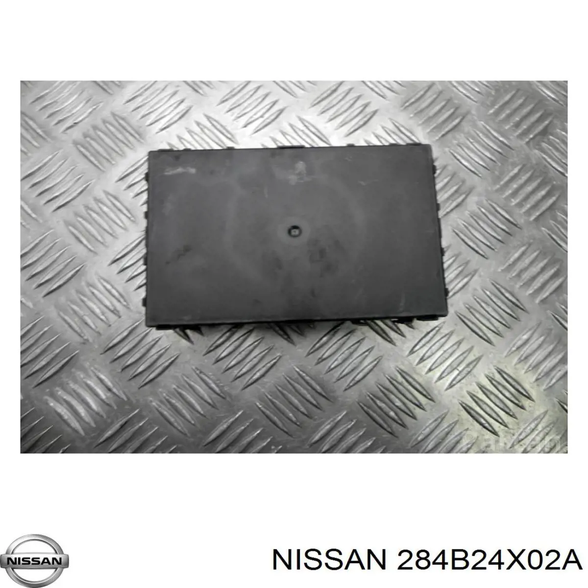 284B24X02A Nissan