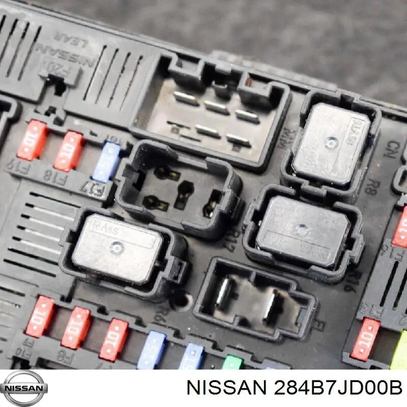 Caja fusibles Nissan/Infiniti 284B7JD00B precio, desde 74,05 EUR