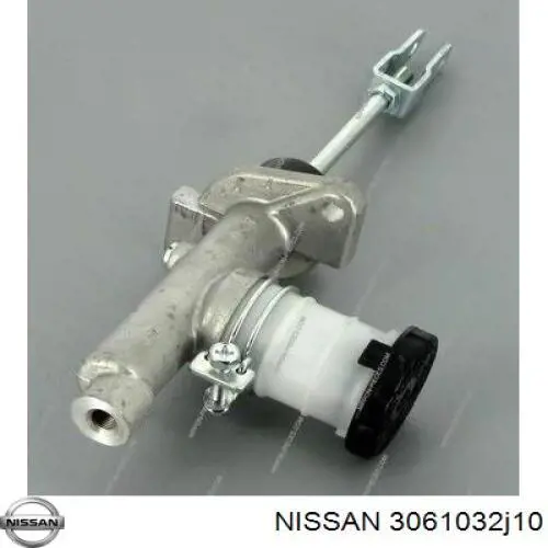 3061032J10 Nissan/Infiniti Cilindro maestro de clutch