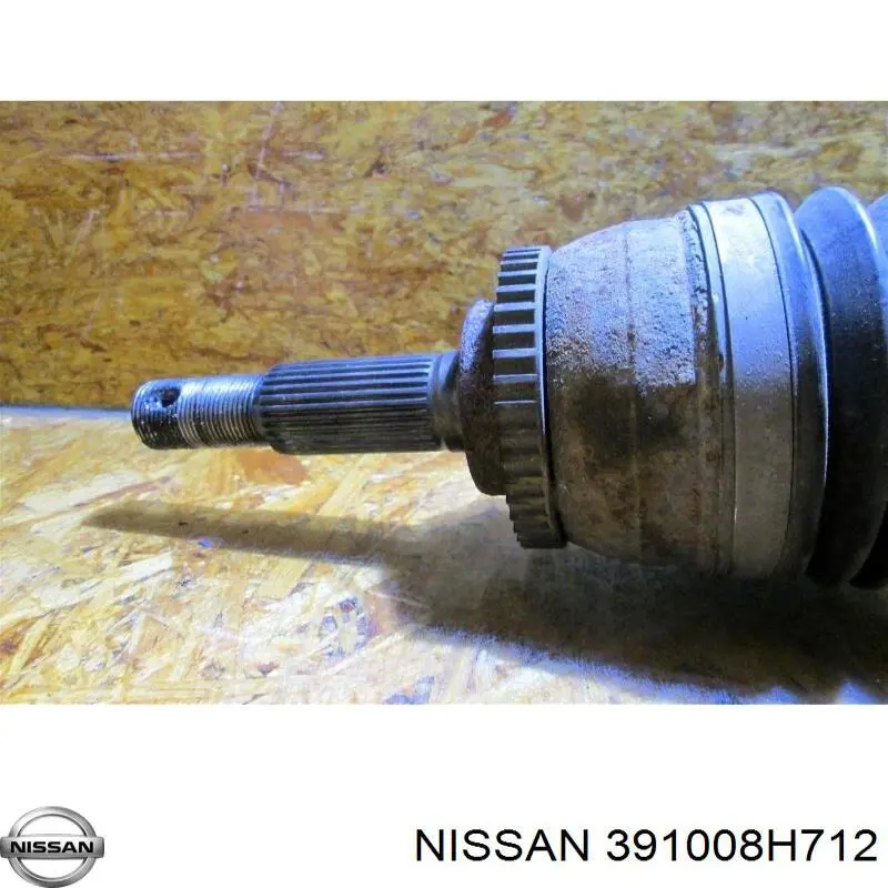 391008H710 Nissan árbol de transmisión delantero derecho