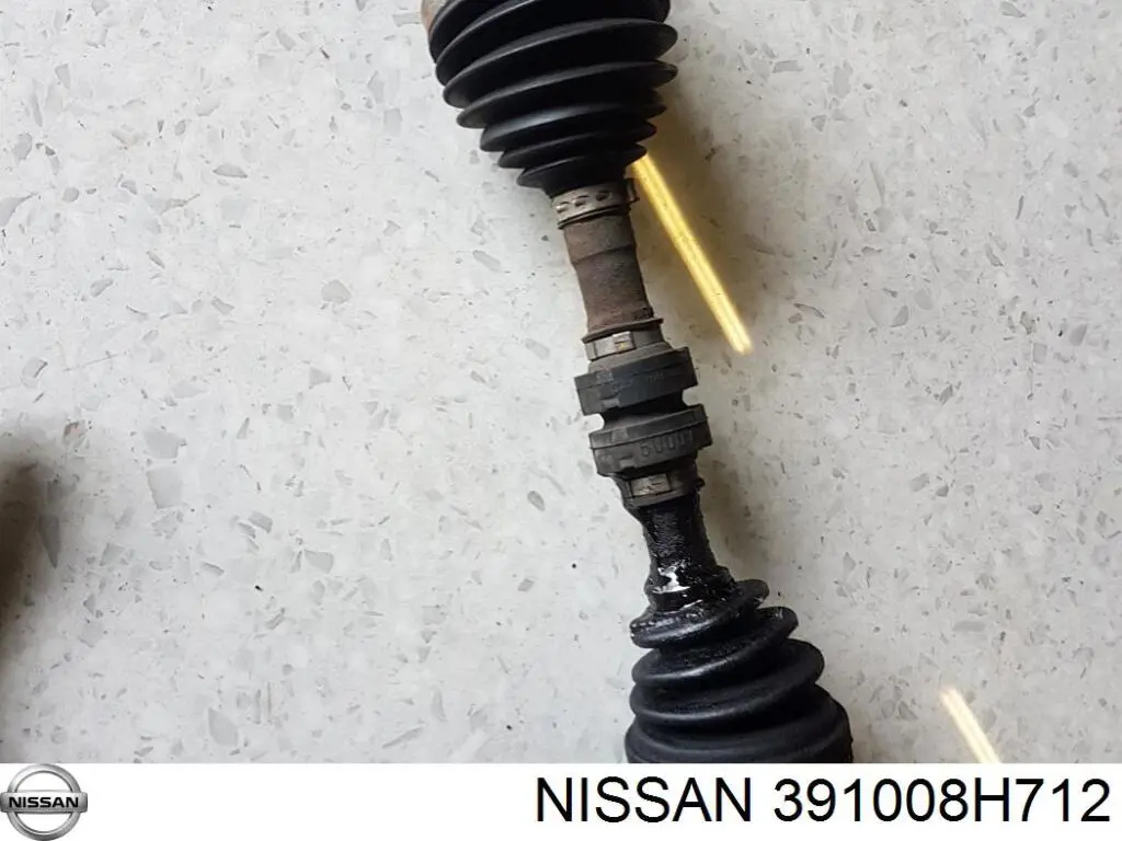 Comprar 391008H712 Nissan/Infiniti Semieje delantero derecho