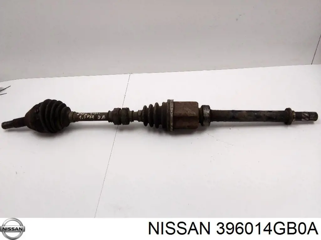 396014GB0A Nissan árbol de transmisión trasero izquierdo