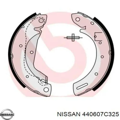 440607C325 Nissan zapatas de frenos de tambor traseras