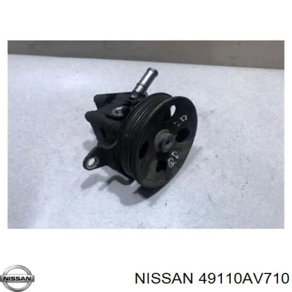 49110AV710 Nissan bomba de dirección