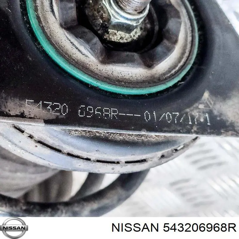 Comprar 543206968R Nissan/Infiniti Soporte del amortiguador delantero